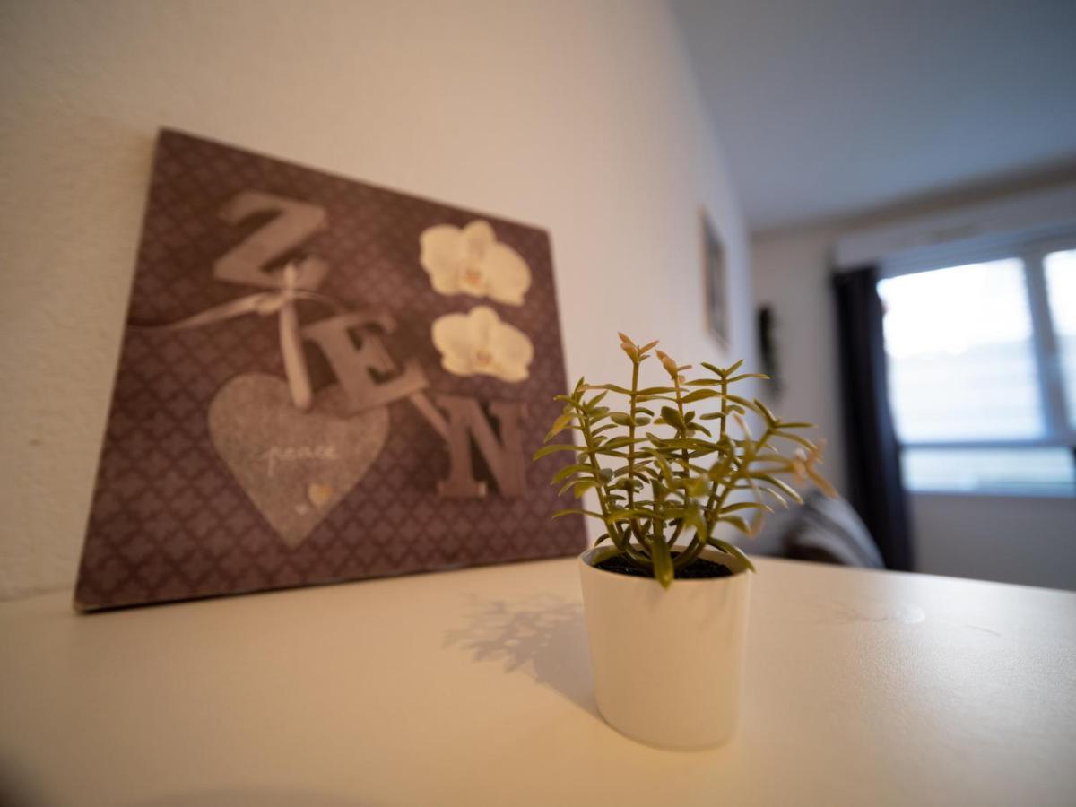Appartement Tout Equipe Wifi A 6 Min St Charles Марсилия Екстериор снимка