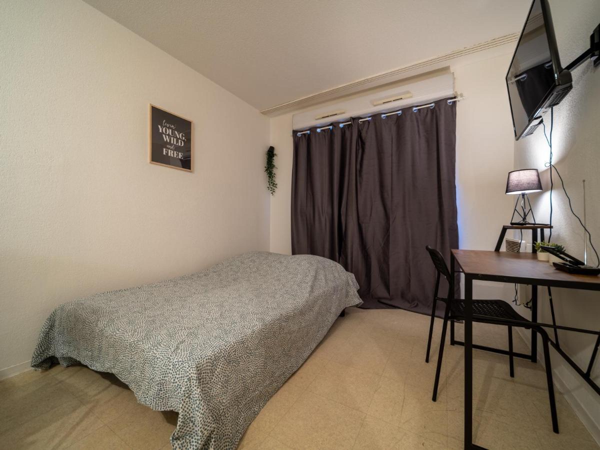 Appartement Tout Equipe Wifi A 6 Min St Charles Марсилия Екстериор снимка